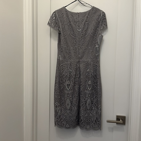 Vince Camino Grey Lace Dress - Picture 4 of 5
